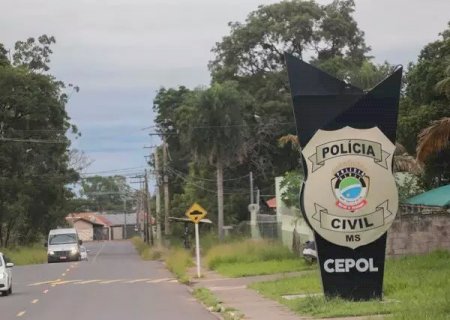 Jovem atira contra equipe policial e morre em confronto.