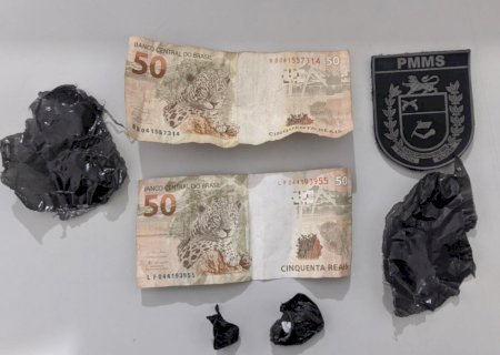 Angélica -  Polícia Militar prende homem por tráfico de drogas.
