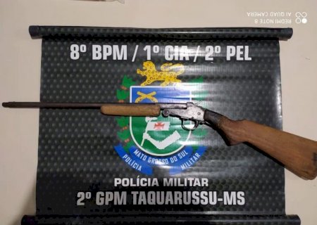 Polícia Militar prende homem com arma de fogo em Taquarussu.