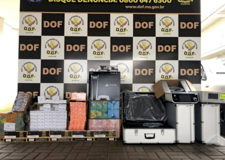 Homens são presos com R$ 500 mil em produtos contrabandeados.