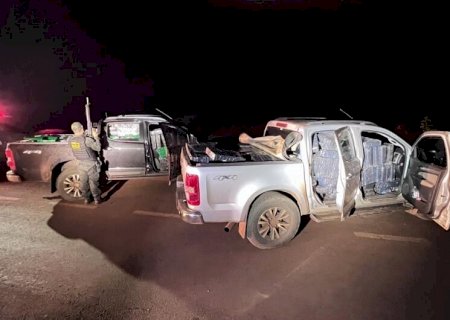 Maconha apreendida em caminhonetes é avaliada em cerca de R$ 8 milhões.