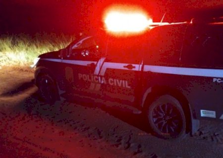 Mulher mata marido a pauladas em assentamento de Nova Alvorada e é presa em flagrante