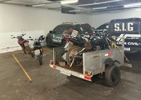 Ivinhema - Polícia Civil identifica autores de nove furtos, dentre eles motos, motor de barco.