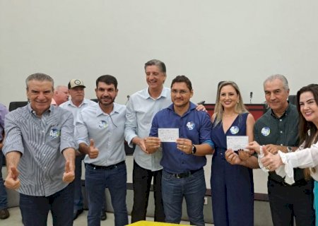 Prefeito de Angélica Edinho Cassuci se filia ao PSDB e partido domina 62% das prefeituras de MS.