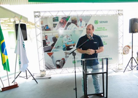 Em Figueirão, presidente Marcelo Bertoni participa do programa Saúde do Homem e da Mulher Rural