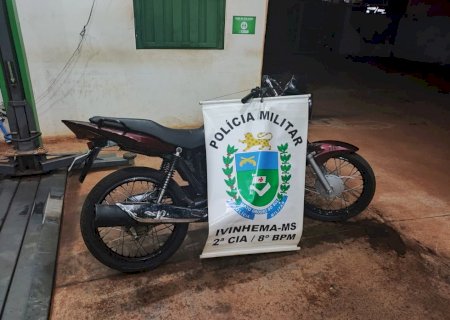Ivinhema - Nesta noite de quarta-feira, Polícia Militar prende dois jovens por direção perigosa