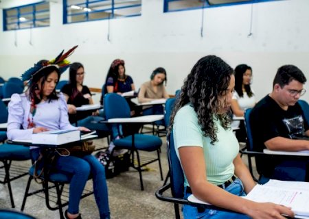 Começa hoje prazo de inscrições para programa do Governo de MS que paga salário mínimo para estudantes