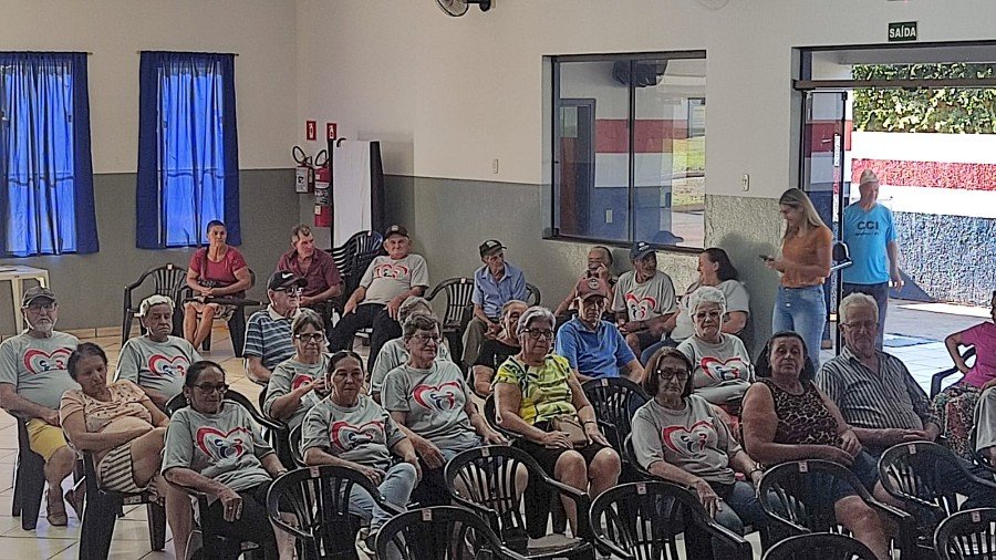 Angélca - Palestra orienta idosos sobre a campanha Junho Prata