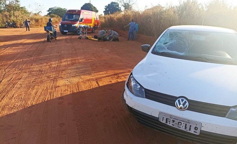 Batayporã: Ciclista fica ferido ao ser atingido por carro no trecho cascalhado da MS-134