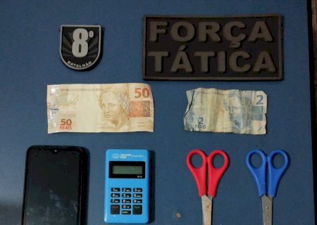 Polícia Militar prende mulher por Tráfico de Drogas em Nova Andradina.