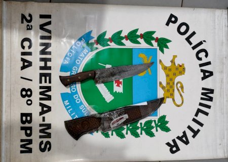 Polícia Militar prende homem por porte de arma