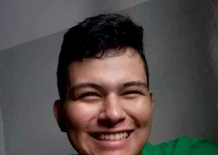Motorista fura preferencial, carro atinge e mata motociclista