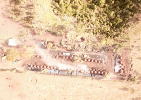 PMA Batayporã paraliza atividade de carvoaria e autua proprietário em 21.500 .00 reais
