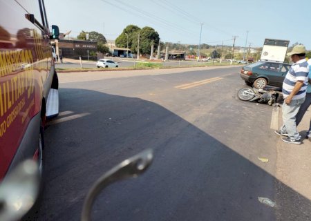 Ivinhema - Acidente na BR 376 entre carro e moto deixa motociclista com ferimento grave