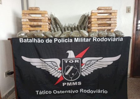 PMR prende homem por transporte drogas em táxi na MS-164