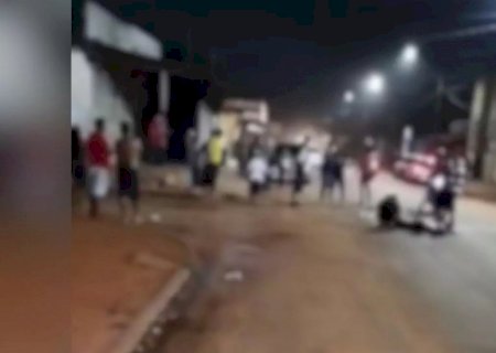 Homem é atropelado e morto com 11 facadas na saída de festa após assediar criança