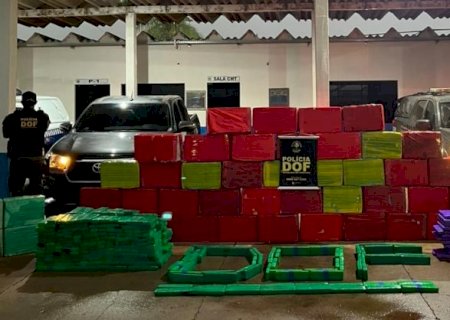 Veículo furtado é recuperado pelo DOF com quase duas toneladas de maconha