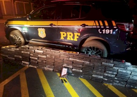 PRF apreende 220 Kg de cocaína em Dourados