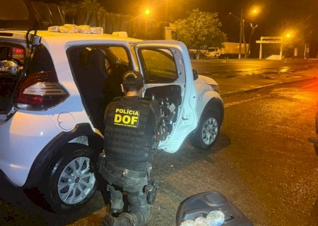 DOF apreende drogas em compartimentos ocultos em carro que seguia para São Paulo