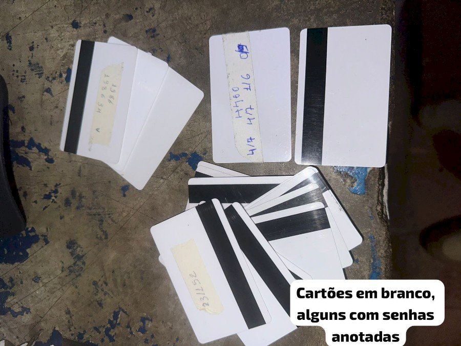 Ivinhema - Dupla é presa planejando crimes contra agências bancárias de Dourados e Ivinhema