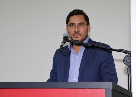 Prefeito Edinho Cassuci anuncia instalação de empresa do ramo de amendoim em Angélica.