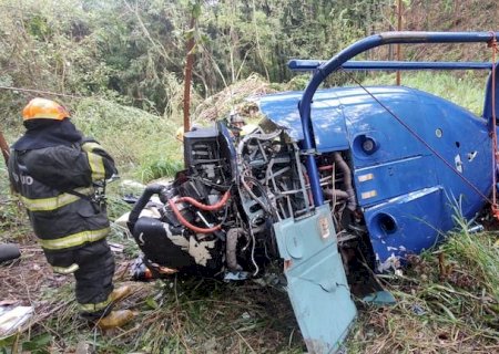 Helicóptero caí deixa duas vítimas fatais