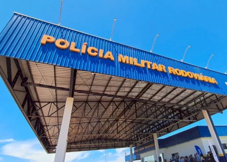 Angélica - Governador em exercício Barbosinha, vice-prefeito Paulo Conconi, inauguram a Base da PMR