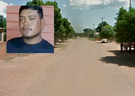 Homem é morto a golpes de machado e faca