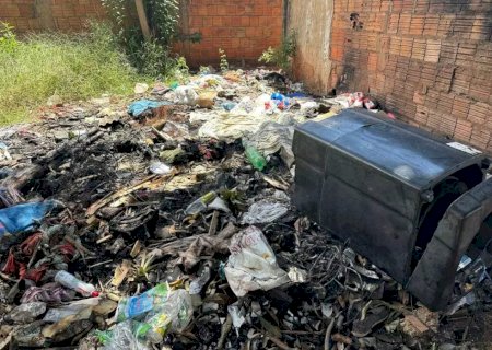 Metade queimado, metade enterrado: rapaz foi morto com extrema crueldade, diz PM