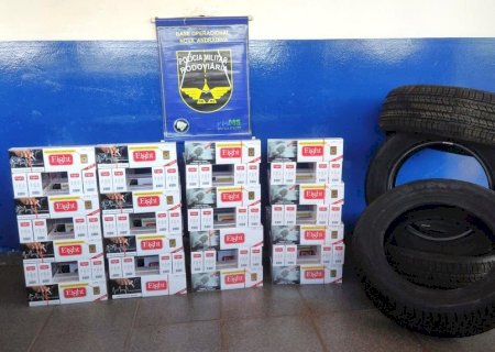 Equipe da PMR apreende cigarros e pneus na MS-134, entre Nova Andradina e Batayporã