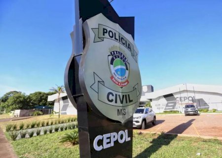 Após discussão, homem busca arma e atira contra familiares
