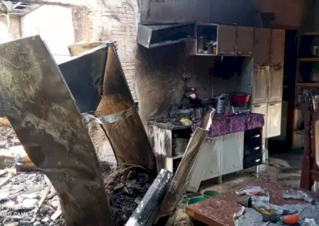 Após ser agredido, idoso de 79 anos tem corpo incendiado pelo filho