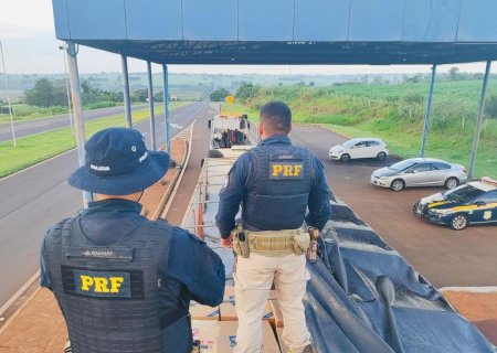 PRF apreende 2,2 toneladas de agrotóxicos e 200 mil maços de cigarros na BR-163