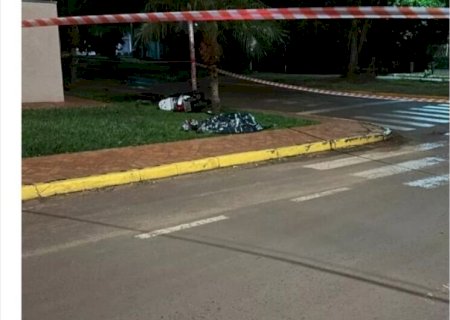 Motociclista morre em acidente na madrugada deste sábado