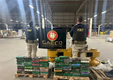 Em ação conjunta, PRF e Gaeco apreendem 100 Kg de cocaína