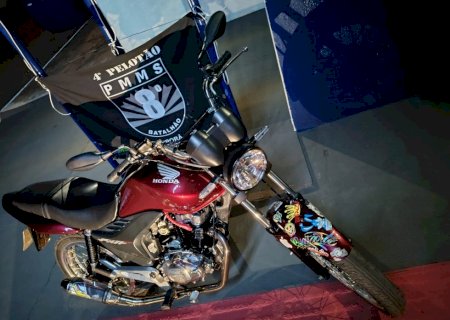 Polícia Militar prende motociclista que realizava manobras perigosas no centro de Batayporã