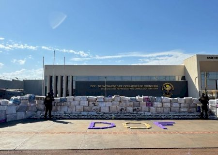 Carreta Baú com mais de 4,4 toneladas de drogas é apreendido pelo DOF