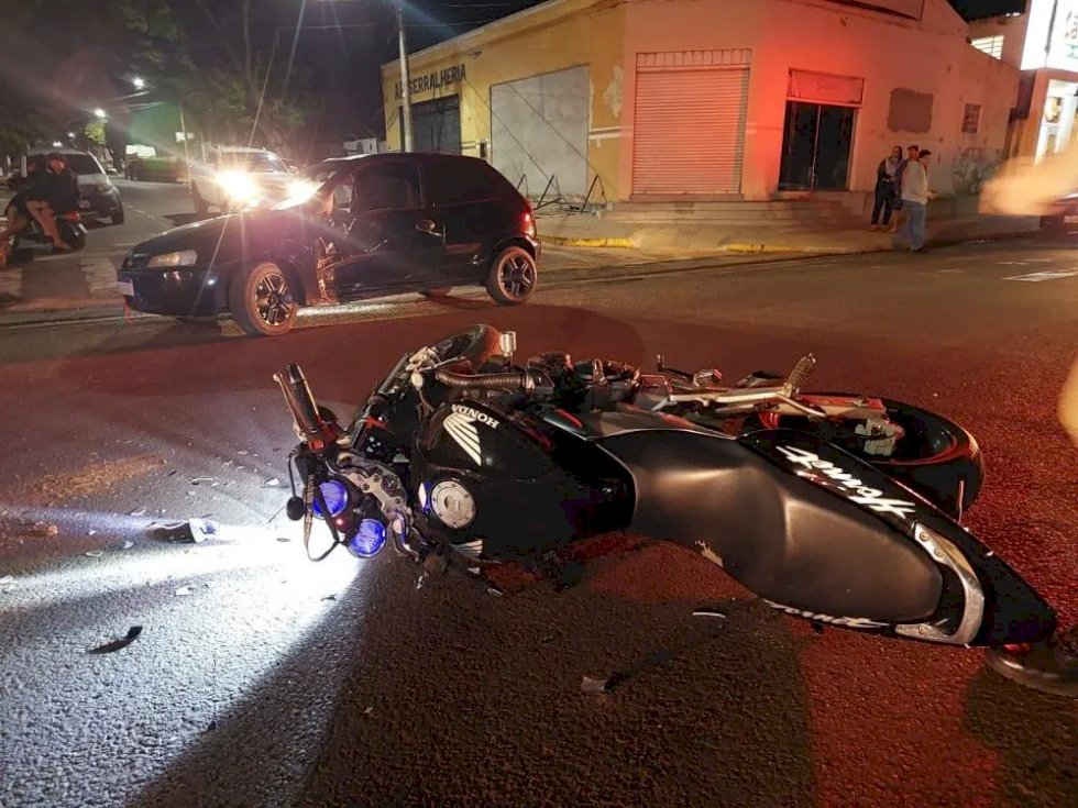 Motociclista morre em após ser atingido por condutor sem CNH