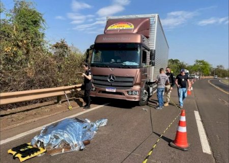 Motorista sofre infarto ao volante de caminhão e morre na BR -163
