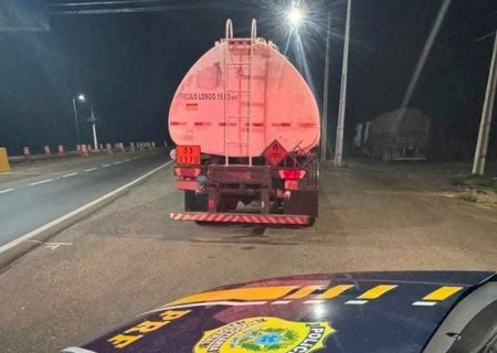 PRF apreende 1,5 tonelada de maconha em veículo