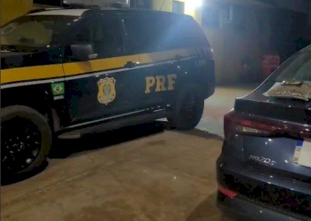 Dois homens são presos pela PRF com 1,5 kg de skunk