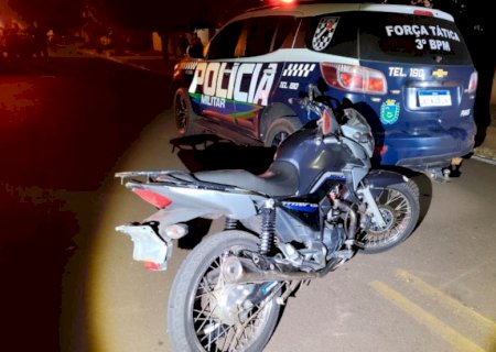 Homem furta moto, tenta assaltos e morre em confronto com a polícia