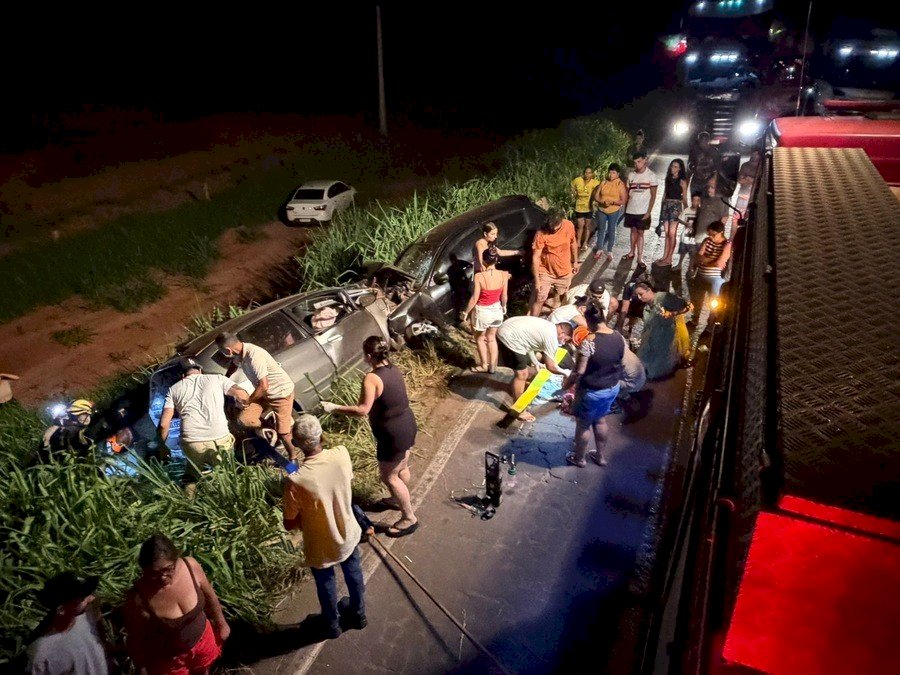 Acidente entre dois veículos deixa sete feridos na MS-276, entre Batayporã e Anaurilândia