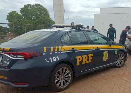 PRF apreende 827 Kg de maconha