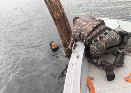 “Ficamos quarenta minutos à deriva”, lembra mecânico que sobreviveu a naufrágio em rio