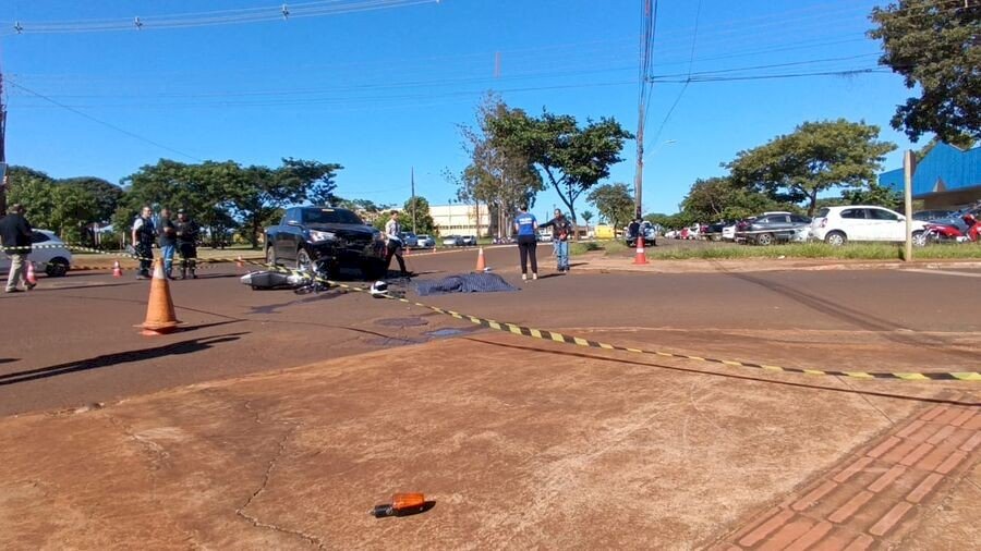 Motociclista morre ao ser atingido por caminhonete na cidade de Dourados