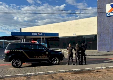 PF descobre esquema que travava cartões e aplicava golpes em agência da Caixa