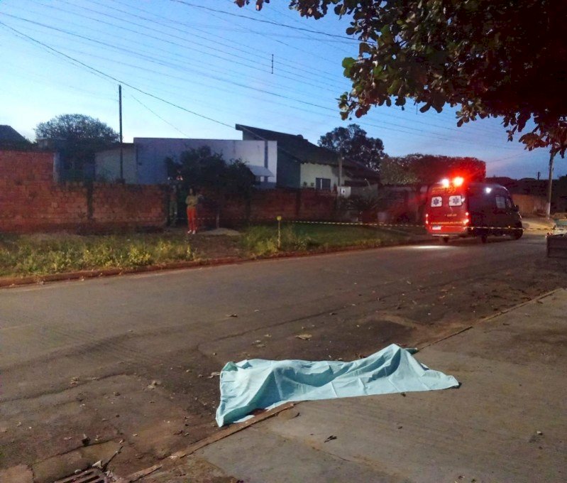 Ivinhema - Homem é morto por arma de fogo no bairro Piraveve