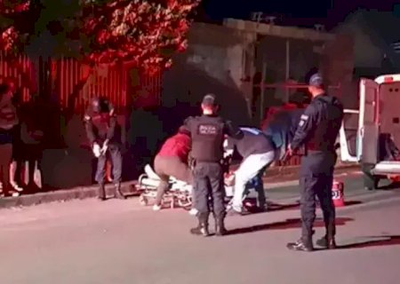Adolescente é atingido por ao menos três tiros, um deles na cabeça em Água Clara